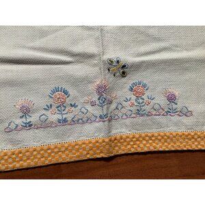 Vintage Blue Pink and Purple Embroidered Flower Hand towel